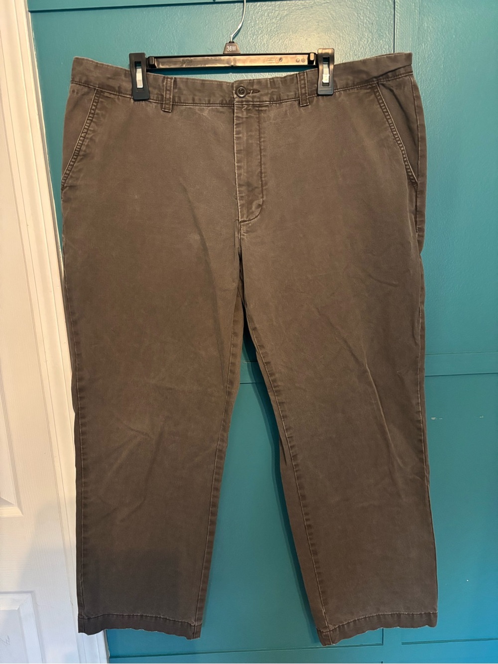 St. John's Bay Gray Straight Fit Flat Front Chinos 100% Cotton Size 40x30